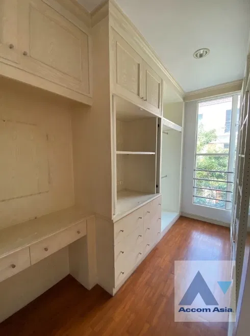 รูป 🔼🔽 AccomA 📩 Pet friendly,Home Office 4 BR House @Baan Klang Krung Thonglor (AA39753) - รูปที่ 19/20