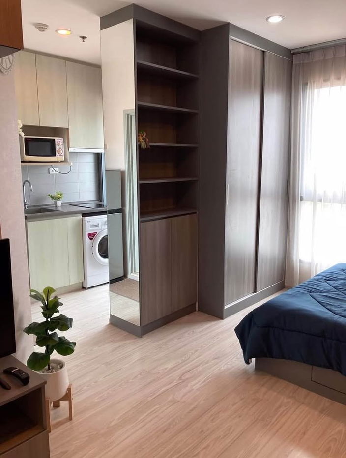 picture Urgent Rent!! Great Price! Beautifully Decorated Unit at IDEO MOBI Sukhumvit Eastgate - 10/13