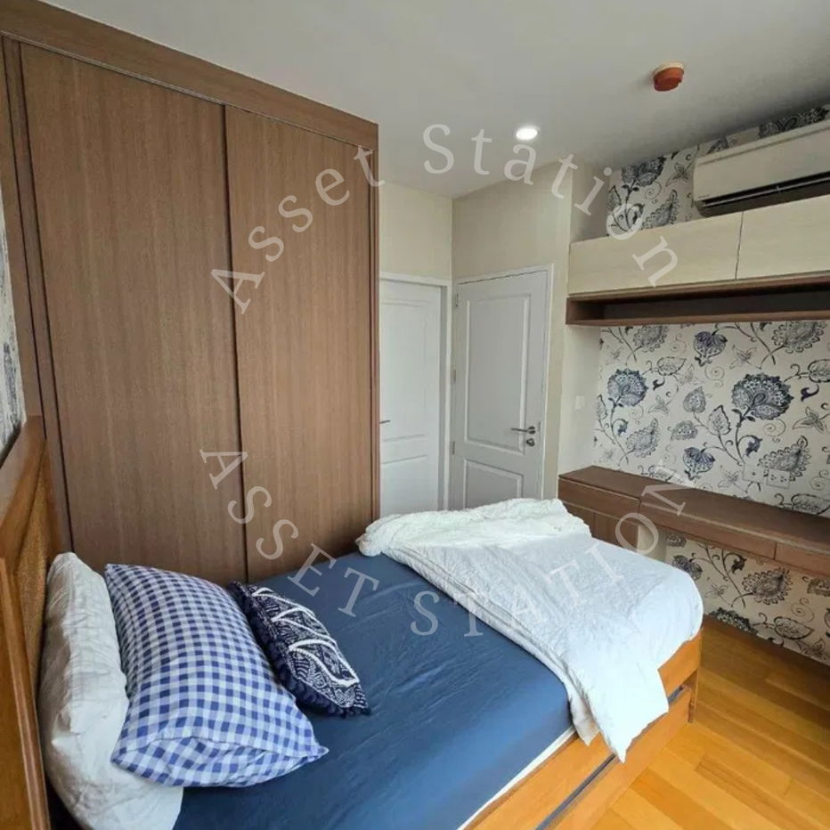 picture 🚆Noble Revo Silom, life next to the train, near BTS & expressway entrance/exit🚆 - 5/11