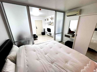 Condos for rent Central Festival Chiang Mai : Room for rent Dcondo sign chiangmai  walk to central just 5 mins with new room new furniture 