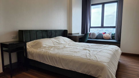 P-39379 🏢Condo for sell Supalai Premier Charoen Nakhon fully furnished.