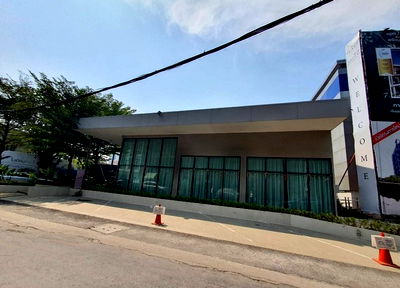 Office for rent Bang Phlat : FOR RENT  OFFICE PROPERTY  289000 BAHT per MONTH