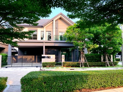 ขายบ้านเดี่ยว : ขายบ้านเดี่ยว 2 ชั้น หมู่บ้าน บางกอก บูเลอวาร์ด สาทร-ปิ่นเกล้า 2 64 ตารางวา 