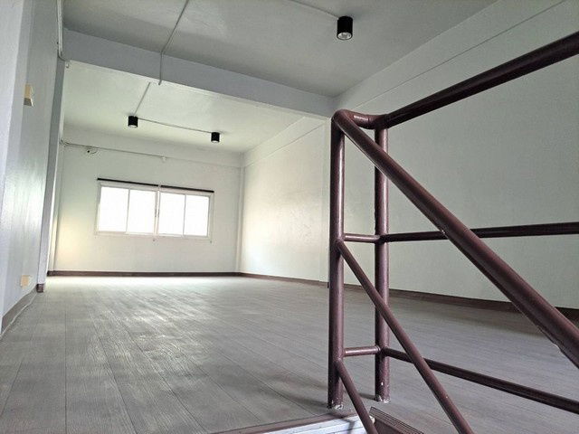 picture Shop House For Rent Phahonyothin 37/1 Bangkok - 5/8
