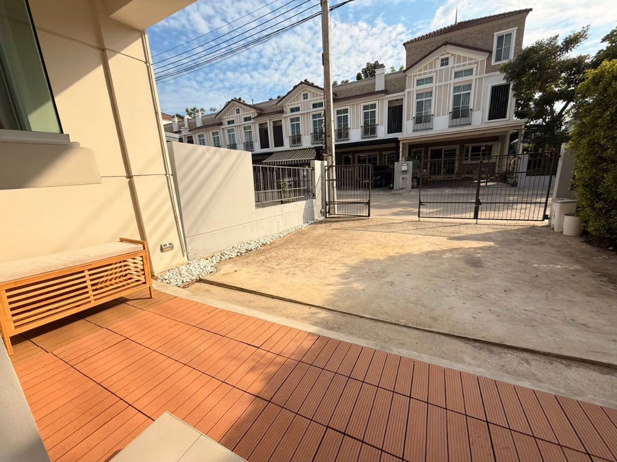 picture LD1-195    Townhome for Rent Indy Bangna Ramkhamhaeng 2 Size 27.4 sq.w. Beautiful, luxurious built-in decorations, move-in ready @rdsluxury - 20/20