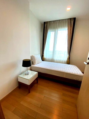 คอนโดให้เช่า : P-39230 สุดยอดวิวเมือง! สิริ แอท สุขุมวิท 2 ห้องนอน 60,000 บาท ใกล้ BTS ทองหล่อ Line Id: @easythaihome 085-592-2897