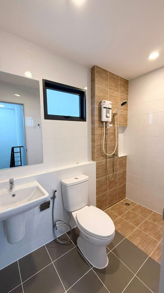 picture LD1-193 Townhome for Rent at Pleno Sukhumvit–Bangna 2 Beautifully Decorated | Fully Furnished | Near Mega Bangna @rdsluxury - 17/19