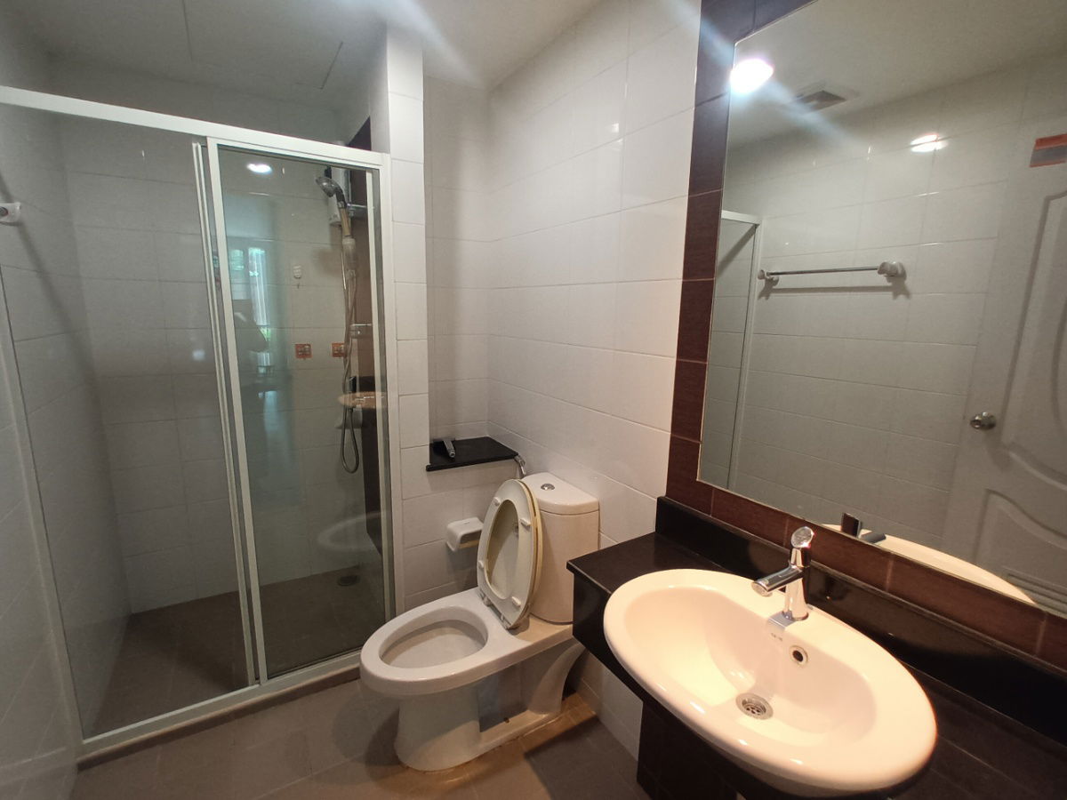 picture Condo for Rent Near BTS Onnnut 200 M. - 5/13
