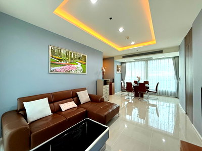 คอนโดให้เช่า : ให้เช่า 3 ห้องนอน Menam Residences ใกล้ นานาชาติโชรส์เบอรี