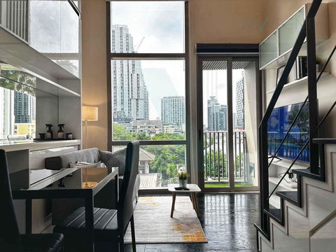 ให้เช่าคอนโด ไอดีโอ มอร์ฟ 38 อาคาร 1 ชั้น 4 Duplex ขนาด 34.00 ตรม ใกล้ Gateway เอกมัย