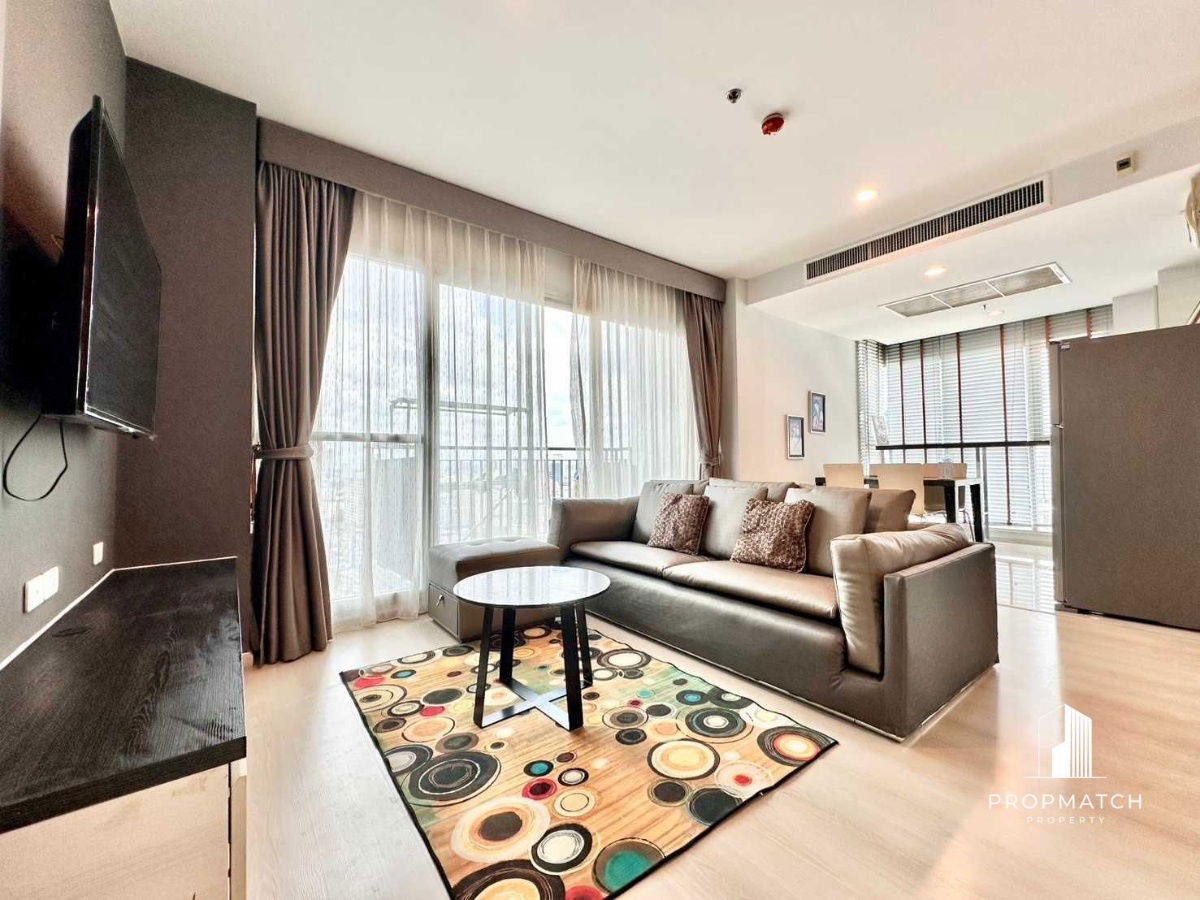 รูป ✨Flash Deal ✨Life Ratchadapisek  ( 2Bed 2Bath 65SQM.) แต่งครบพร้อมอยู่ !! เพียง 32,000 บาทต่อเดือน Tel.0981315848 @propmatch - รูปที่ 2/17