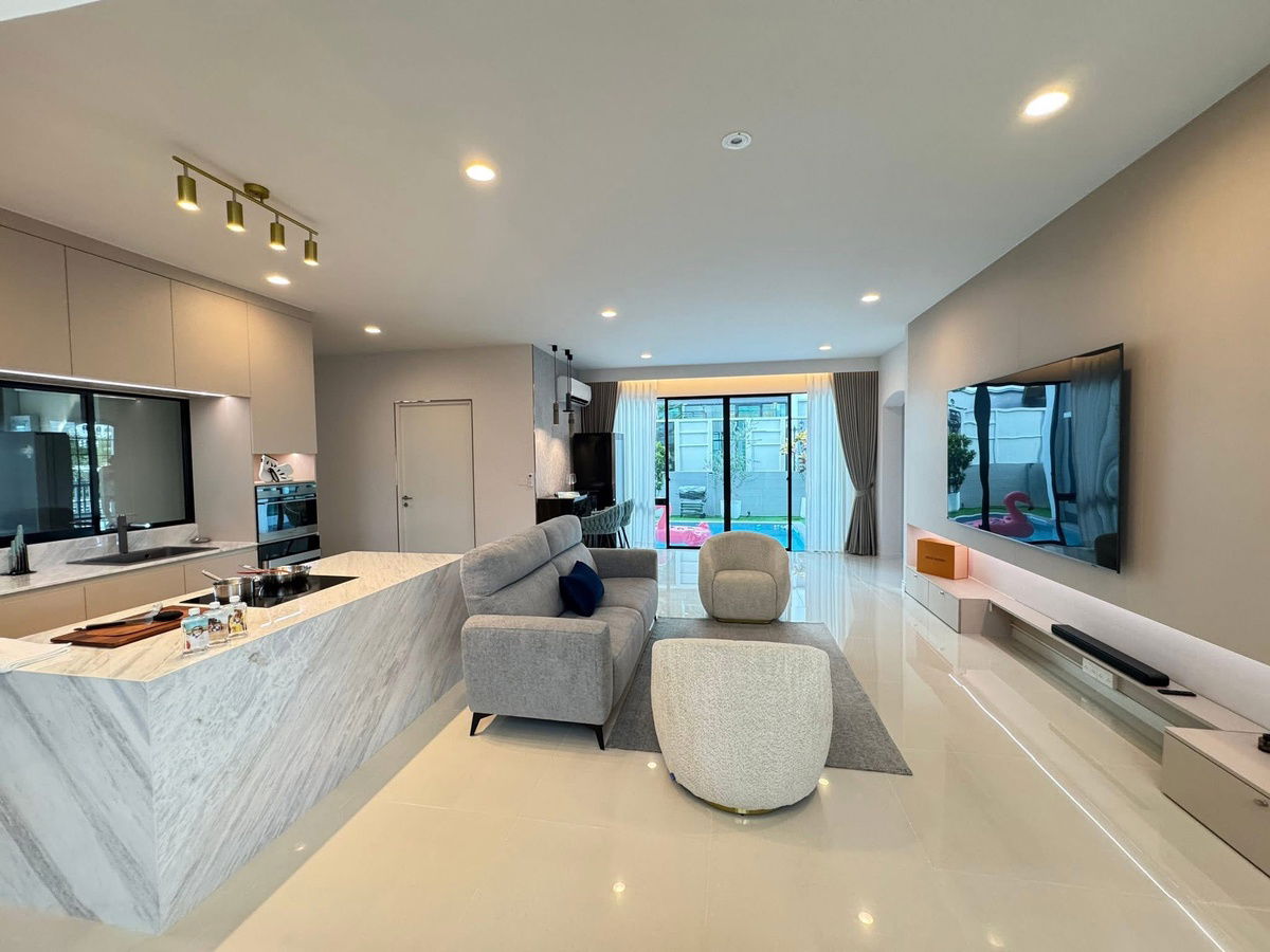 รูป Burasiri Panya Indra 6 bedroom ( RIS school, central eastville) - รูปที่ 5/11