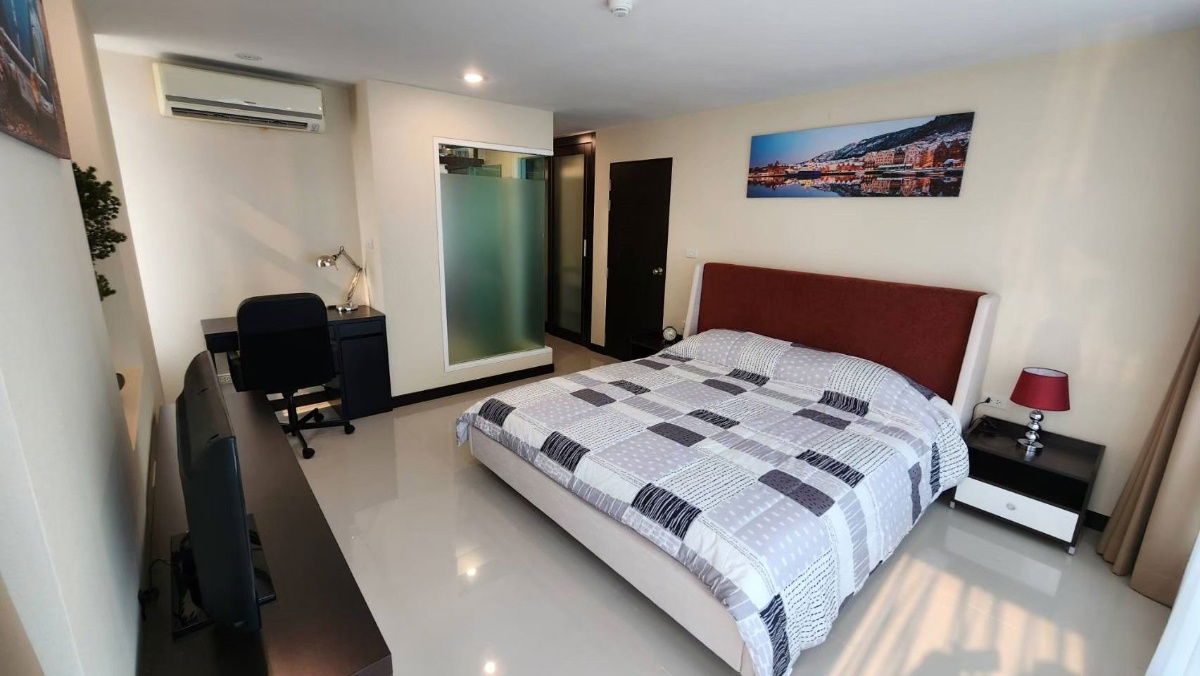 picture Condominium  for rent near the mall - 16/22