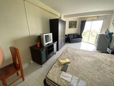 เช่าคอนโดใกล้หาดจอมเทียน 🌴30 ตรม.  ห้องสตูดิโอ ชั้น 8 ราคาสุดคุ้ม เพียง 8,500 บาท/เดือน