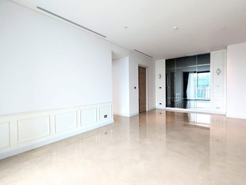  Sindhorn                   Residence