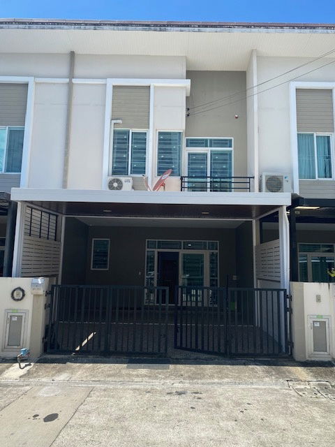 รูป ให้เช่า Townhome โครงการ Casa City Bangna (คาซ่า ซิตี้ บางนา กม. 7) 4 นอน 3 ห้องน้ำ (ติดMega Bangna) ค่าเช่า 20,000 บาท/ เดือน - รูปที่ 8/15
