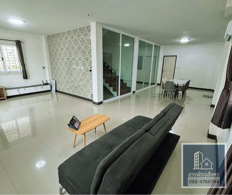 รูป บ้านเดี่ยวหลังใหญ่ 60 ตารางวาปล่อยเช่าเพียง 25,000 บาท - รูปที่ 4/10