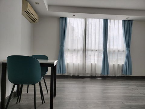 Low Rise 8th Fl., Corner unit 48 sqm., Near BTS Pra khanong