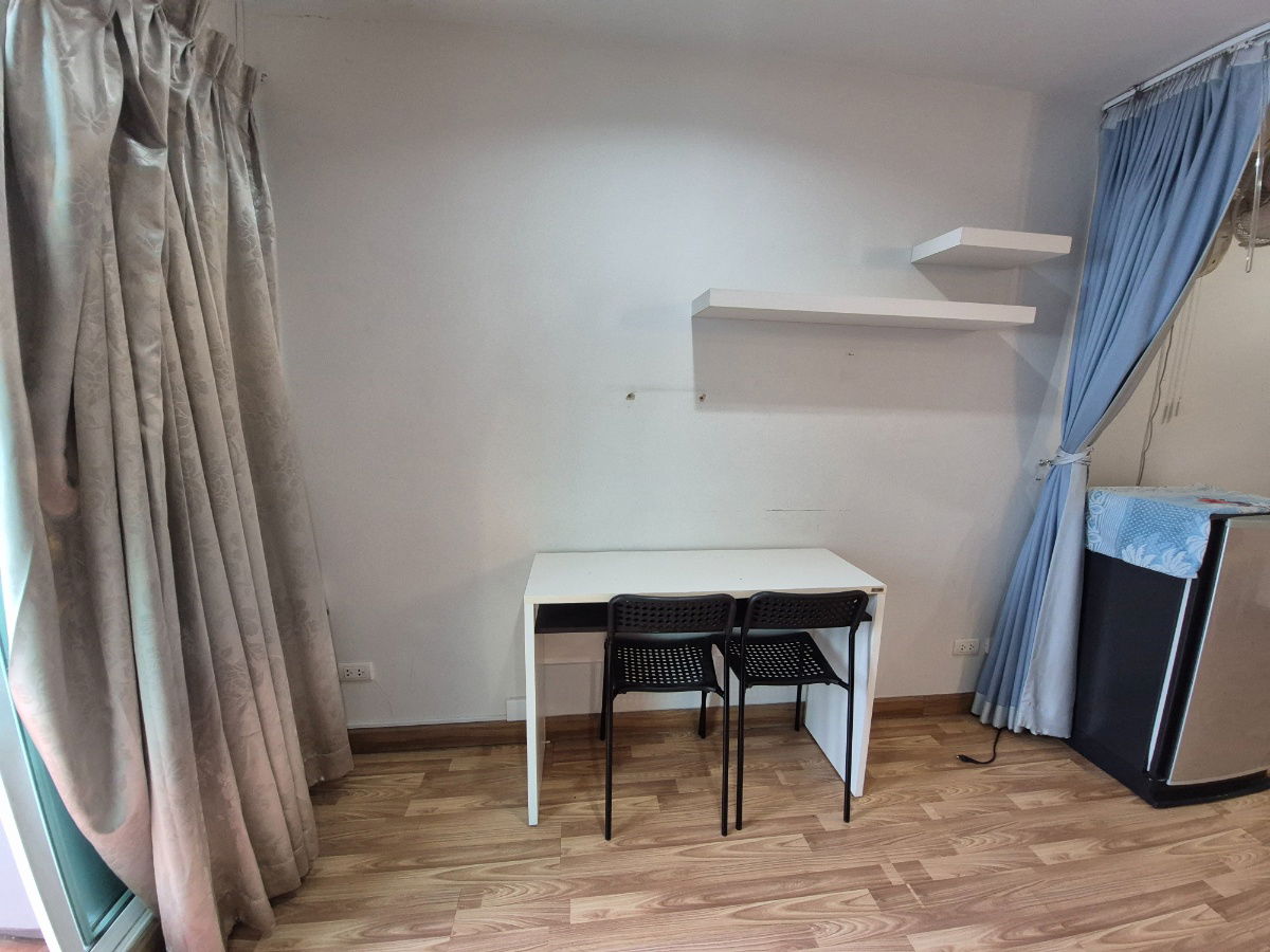 picture 8,500 baht/month studio Regent Home 19 sukhumvit 93 BTS Bangchak  - 3/10