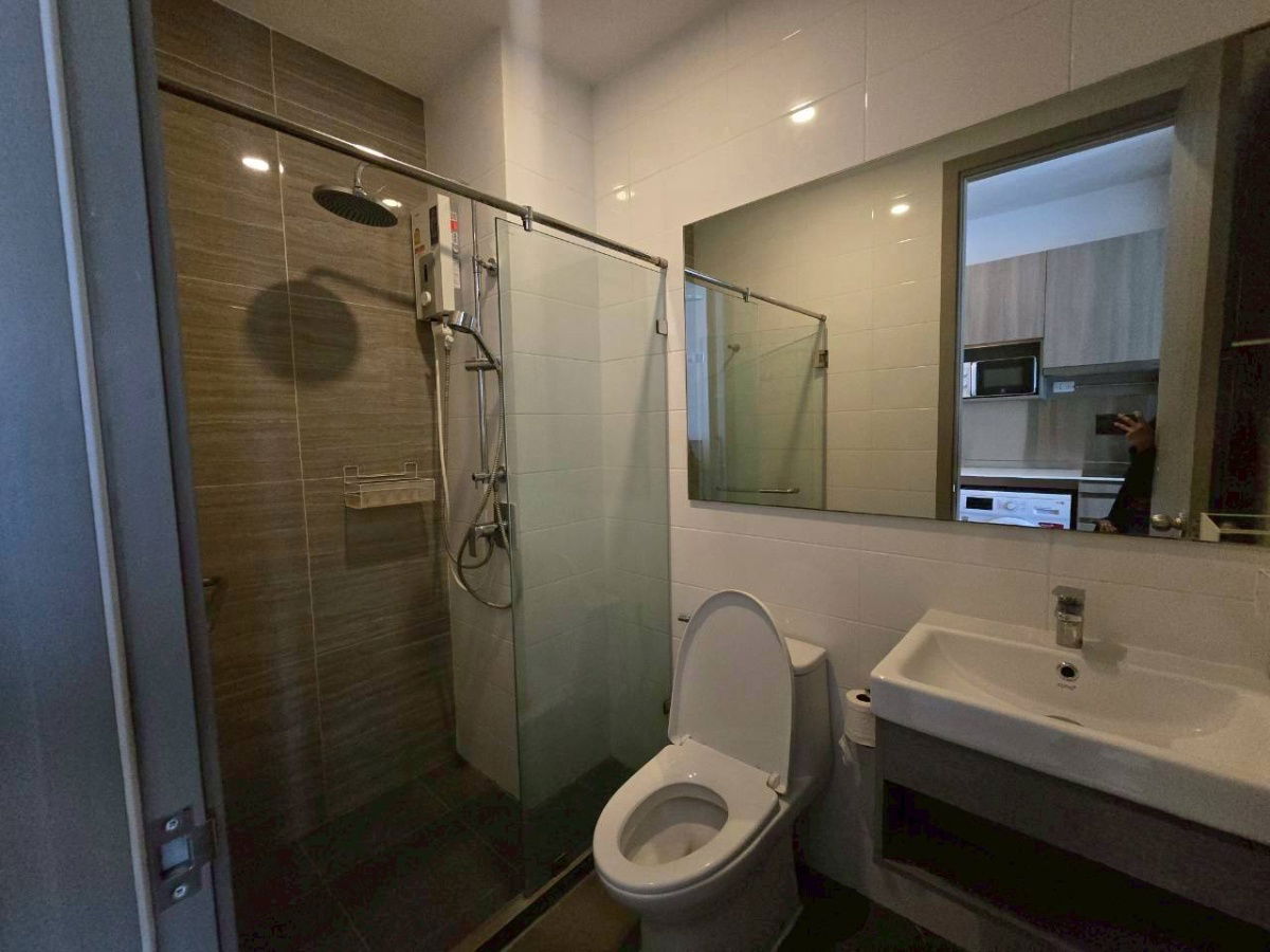 picture  KnightsBridge Prime Onnut for rent >> Studio room (14,000 baht) >> Fully Furnished Nice unit (Line ID: meigood777) - 7/10