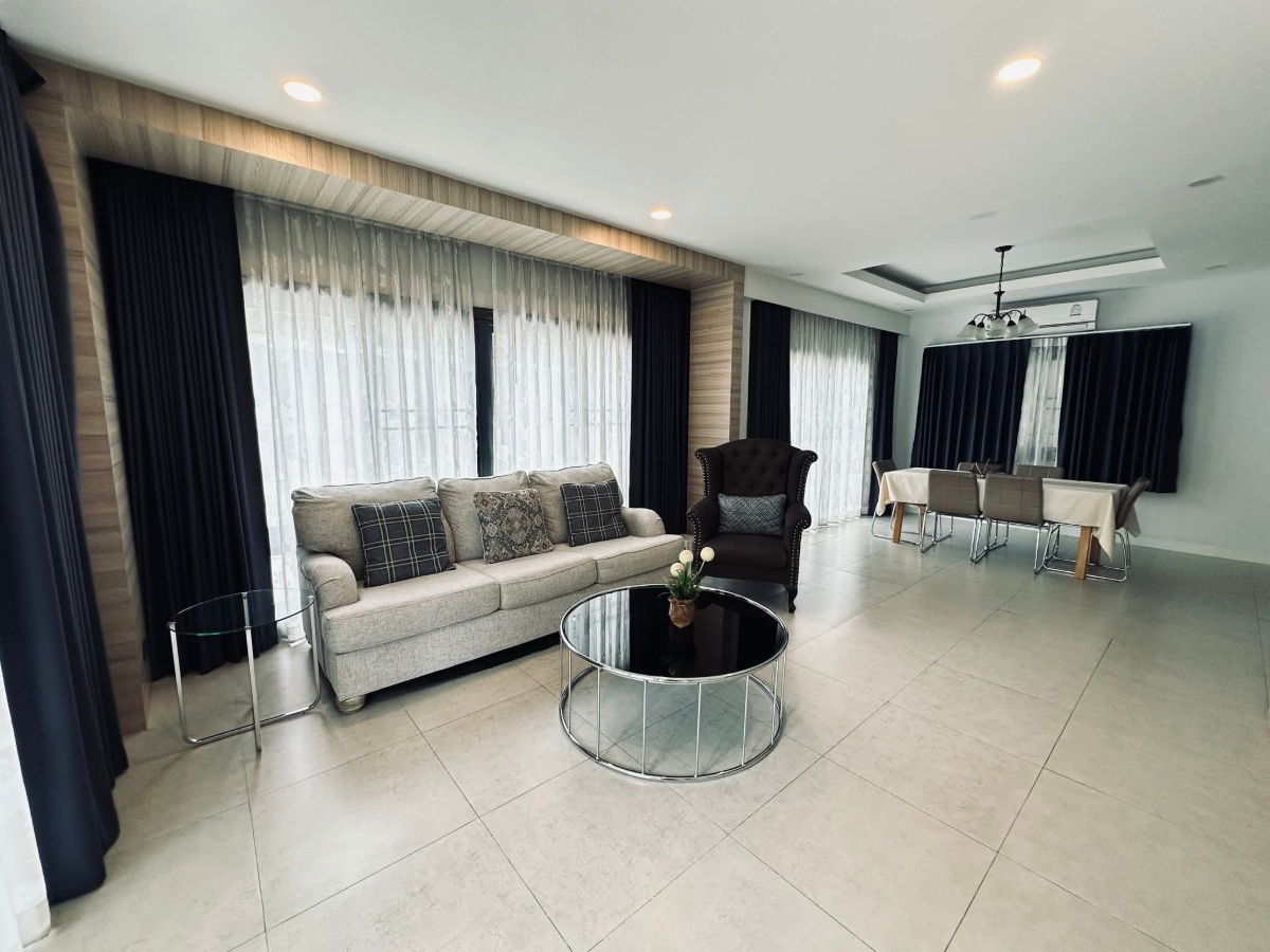 picture Affordable Luxury Modern Style House in a village next to Regent International School - 3/20