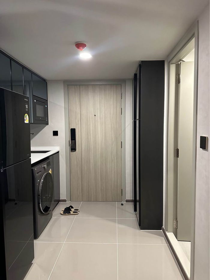 picture Park Origin Chula Samyan【𝐑𝐄𝐍𝐓】🔥LOFT room, earth tones, simple, fully furnished. The central section is full 🔥 Contact Line ID: @hacondo - 8/10
