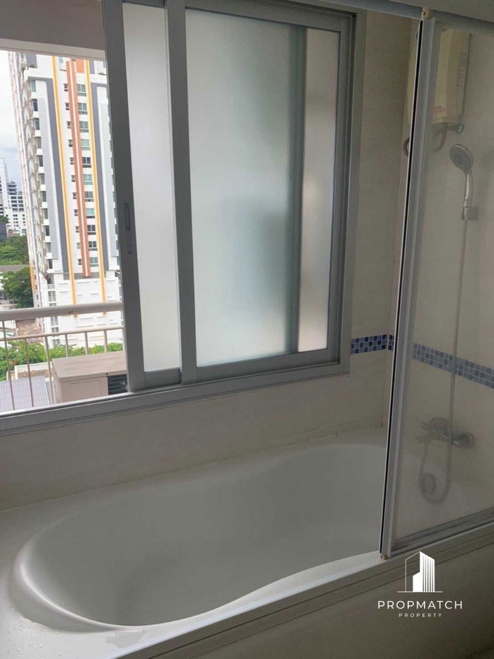 รูป ✨Flash Deal ✨Life@Sathorn 10  ( 2Bed 2Bath 64SQM.) แต่งครบพร้อมอยู่ !! เพียง 35,000บาทต่อเดือน Tel.0981315848 @propmatch - รูปที่ 17/20