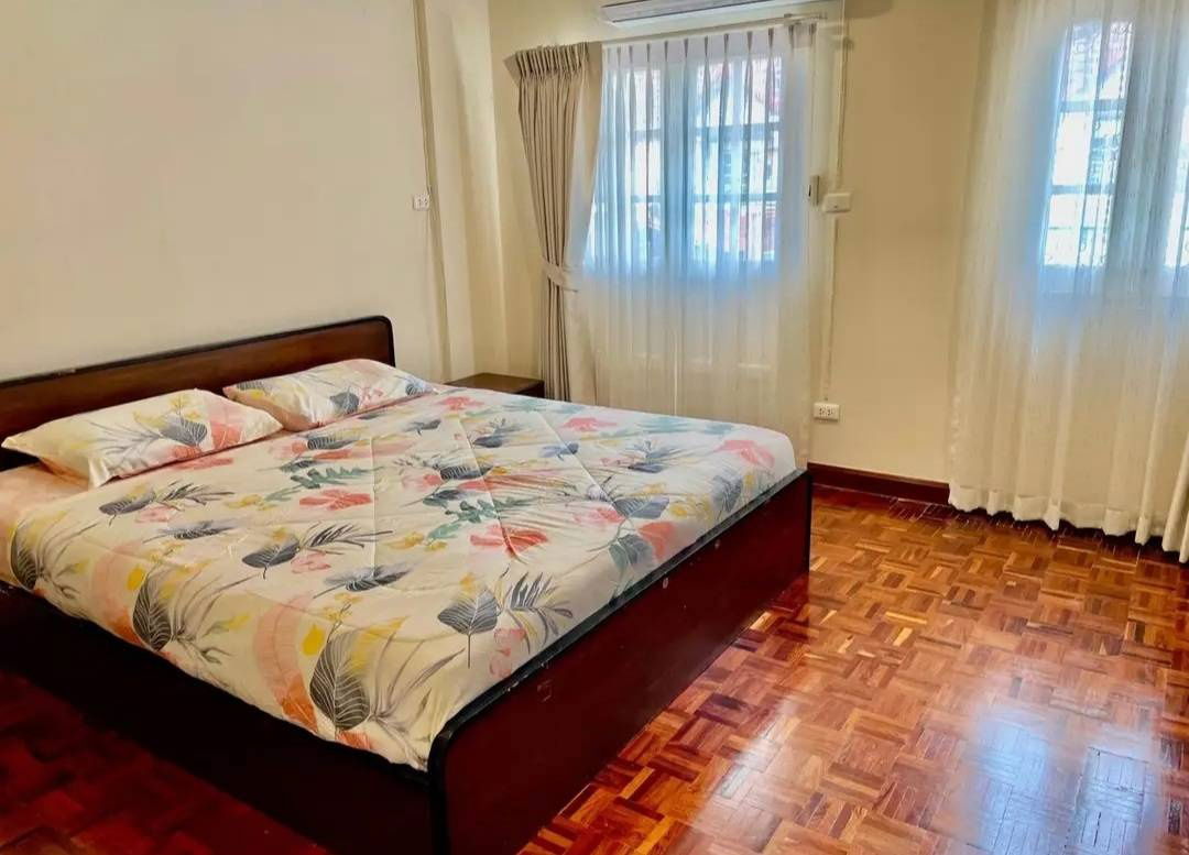 รูป T 1433 ให้เช่า ทาวน์เฮ้าส์ 2 ชั้น รีโนเวทใหม่ ซ.บางนา ตราด 56 บ้านสวย เฟอร์นิเจอร์ครบ พร้อมอยู่ ราคา 20,000 บาท - รูปที่ 12/20