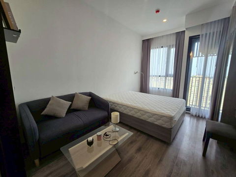  KnightsBridge Prime Onnut for rent ไนท์บริดจ์ ไพร์ม อ่อนนุช ให้เช่า Cheapest ราคาถูกที่สุด !!!! >> 14,000 baht Studio room (Line ID: meigood777)