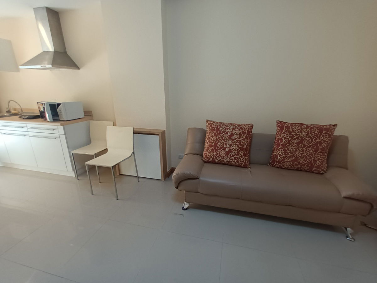 picture Condo for Rent Near BTS Onnnut 300 M. - 6/21