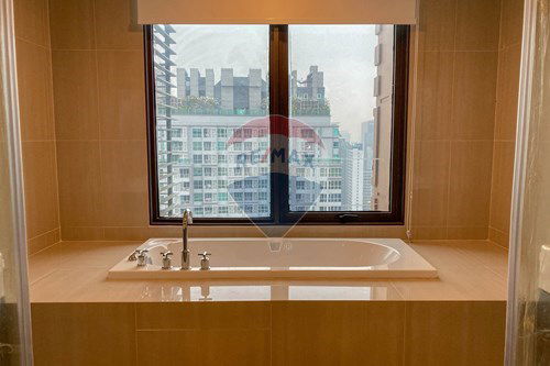 รูป [920071049-1012] 4 bed for rent MRT phetchaburi Sukhumvit 21 - รูปที่ 19/27