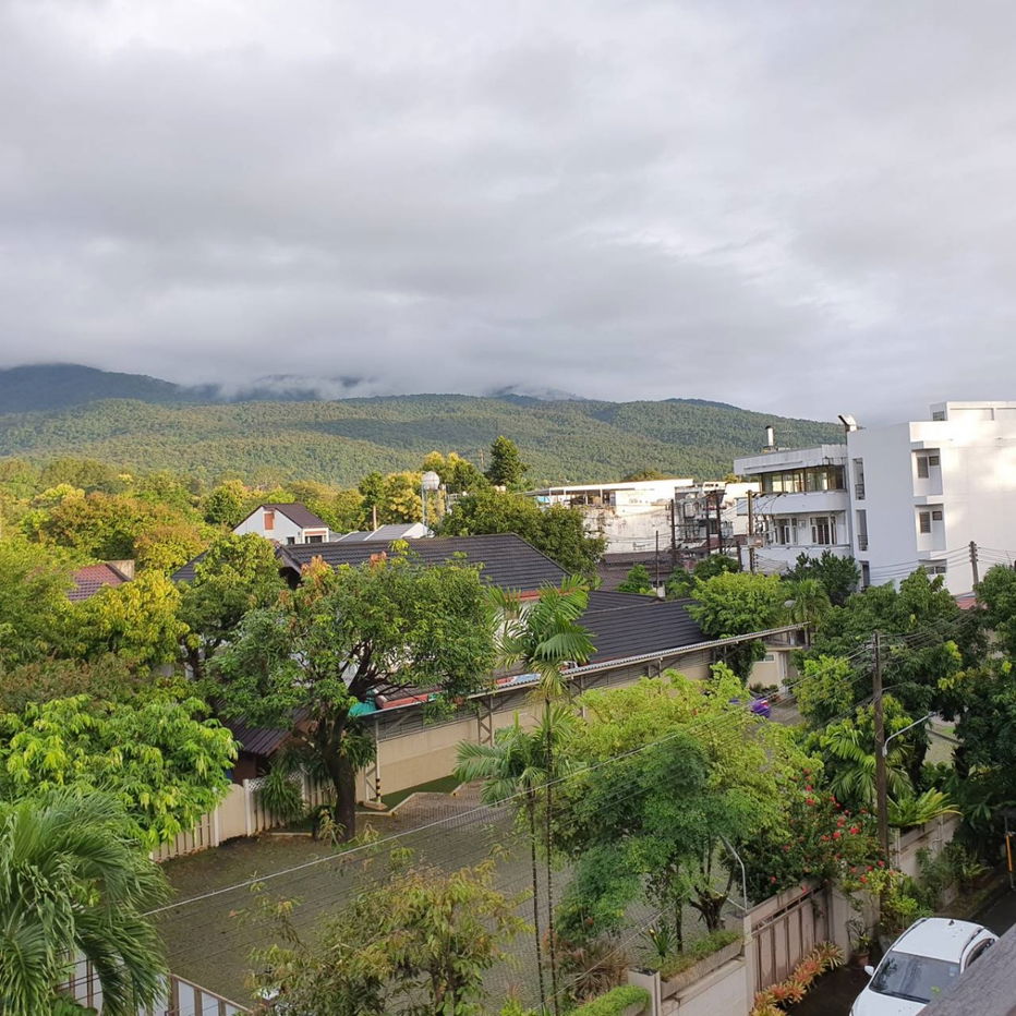 picture 🏡 House for Rent – Next to CMU Fence (Near Boat Restaurant) 📌 Prime location! The house is right next to Chiang Mai University (CMU) - 5/10