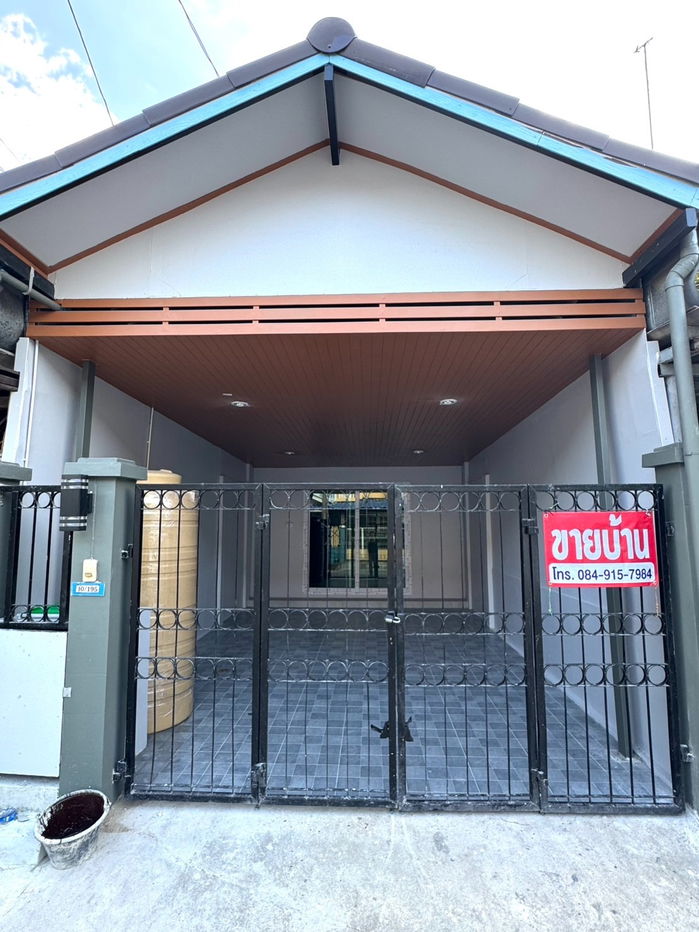 รูป ขายบ้านทาว์นเฮ้าปรับปรุงใหม่ รังสิต  ปทุมธานี - รูปที่ 1/10
