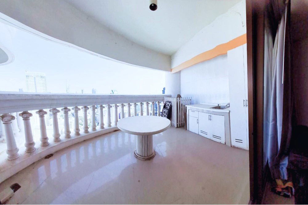 picture [920071001-10589] FOR SALE Stunning river view 1 bed high floor State Tower - 2/9