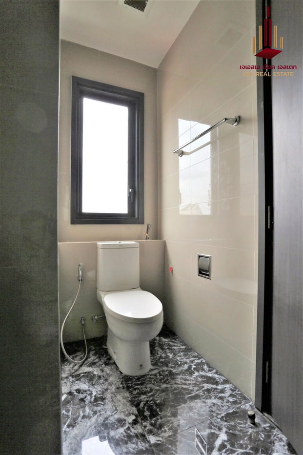 picture ✨ For Rent: EDGE Sukhumvit 23 Condo ✨   💰 Only 32,000 THB/month - 6/6