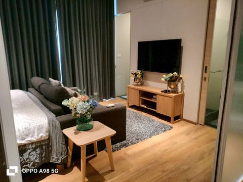 [RENT] E50440   ( Park 24 (Origin Phrom Phong) )      (ID with @in front, LINE ID:  @056qhbtt)
