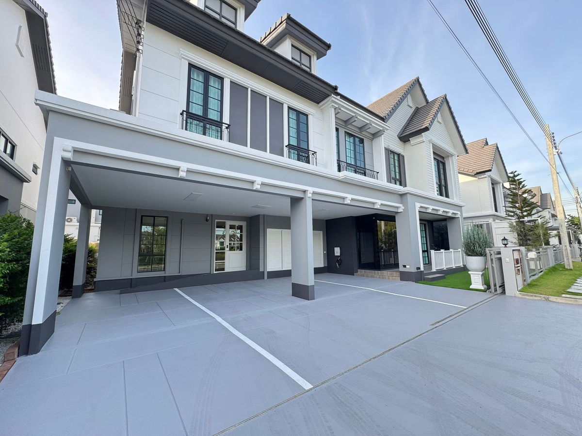 รูป Burasiri Panya Indra 6 bedroom ( RIS school, central eastville) - รูปที่ 1/11