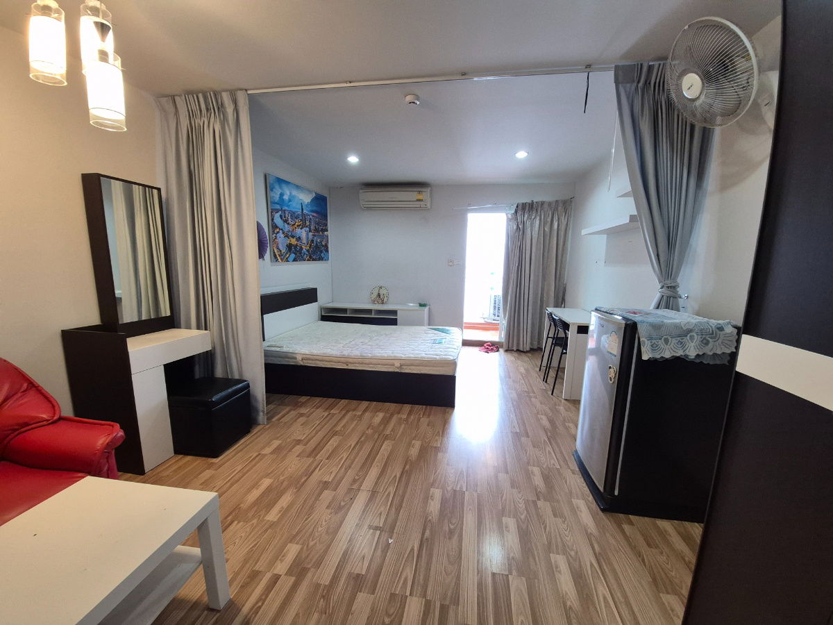 picture 8,500 baht/month studio Regent Home 19 sukhumvit 93 BTS Bangchak  - 7/10