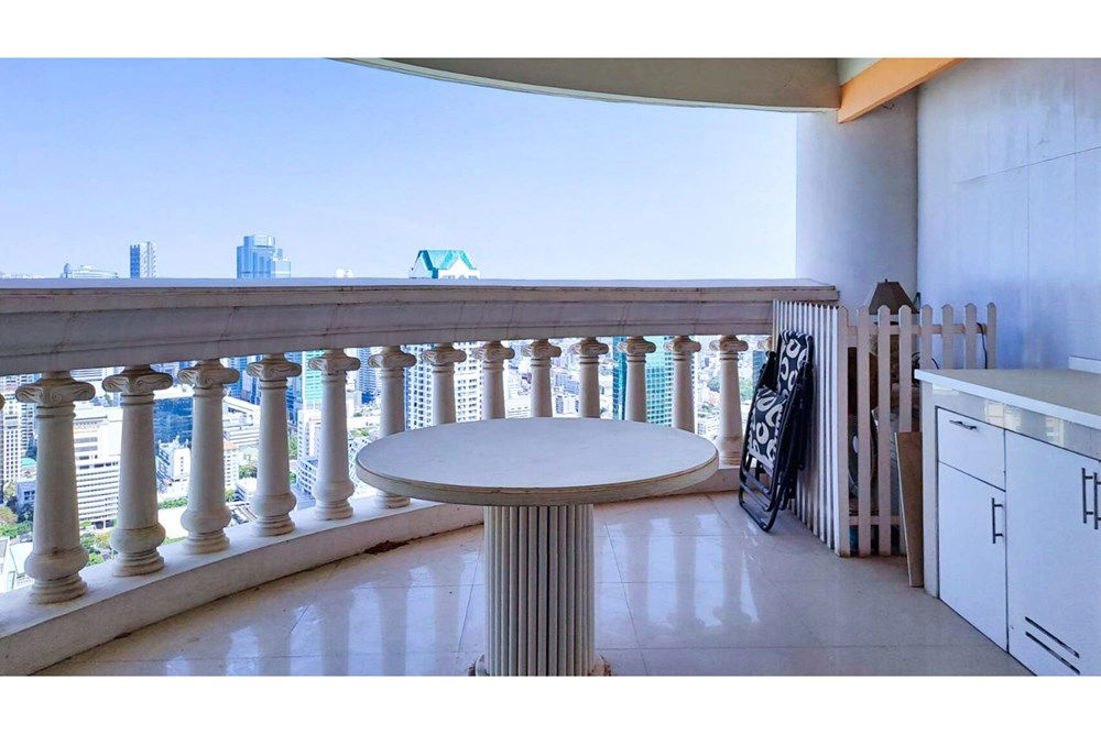 picture [920071001-10589] FOR SALE Stunning river view 1 bed high floor State Tower - 9/9