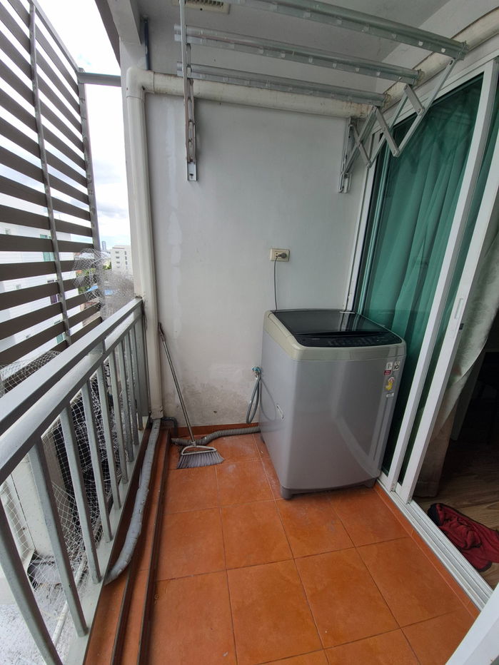 picture 8,500 baht/month studio Regent Home 19 sukhumvit 93 BTS Bangchak  - 10/10