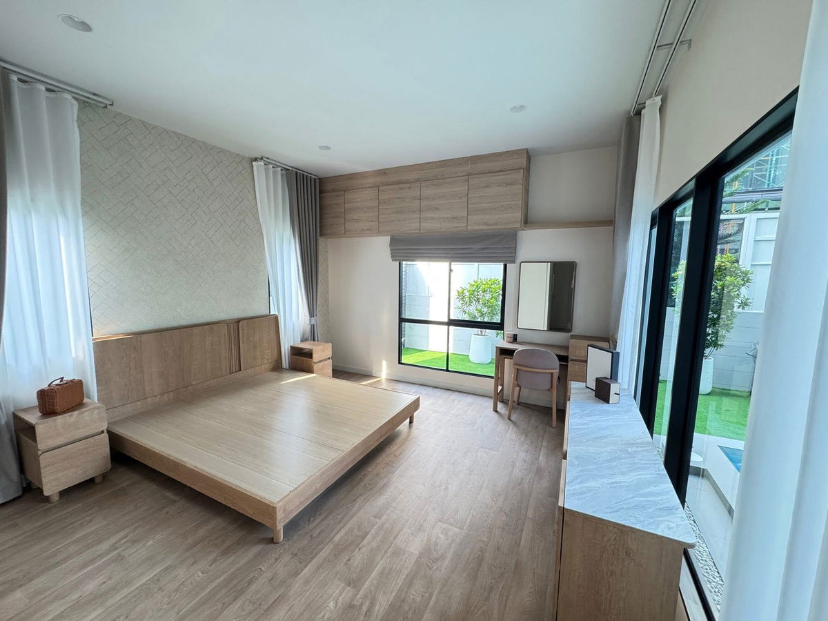 รูป Burasiri Panya Indra 6 bedroom ( RIS school, central eastville) - รูปที่ 7/11