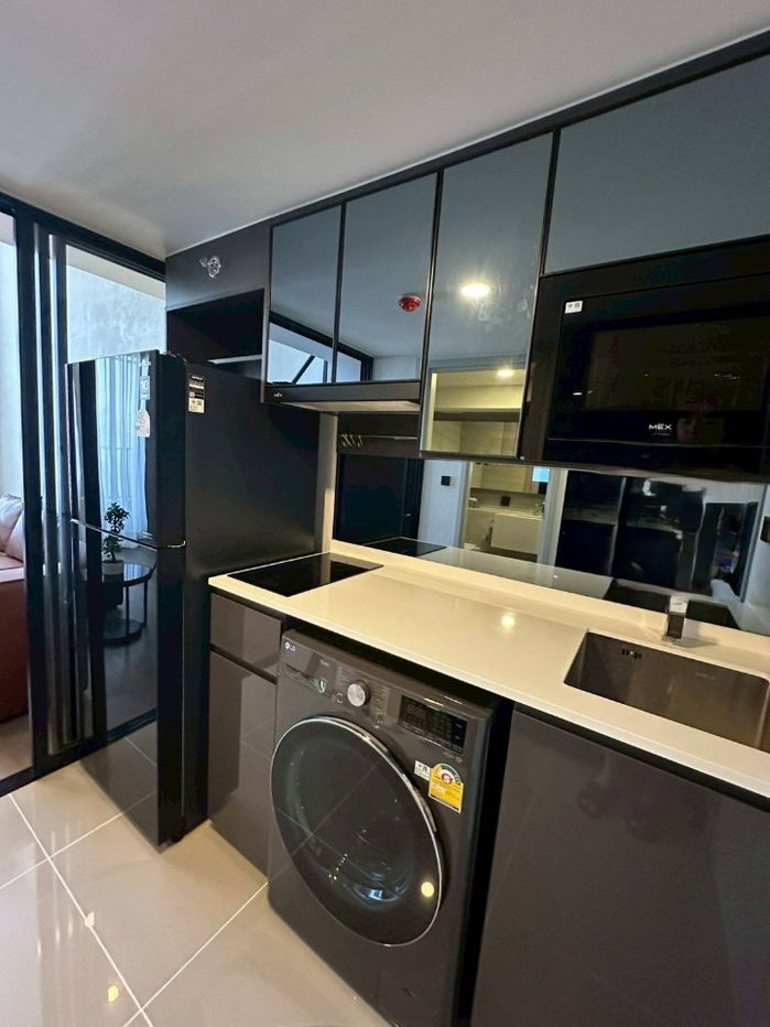 picture Park Origin Chula Samyan【𝐑𝐄𝐍𝐓】🔥LOFT room, earth tones, simple, fully furnished. The central section is full 🔥 Contact Line ID: @hacondo - 9/10
