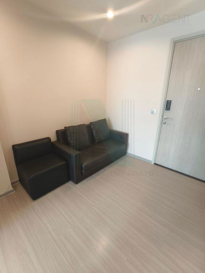 picture 🎉 For Rent Condo ASPIRE ERAWAN PRIME Building 1, Floor 18,1 bed room, Room size 32.00 sqm - 3/8