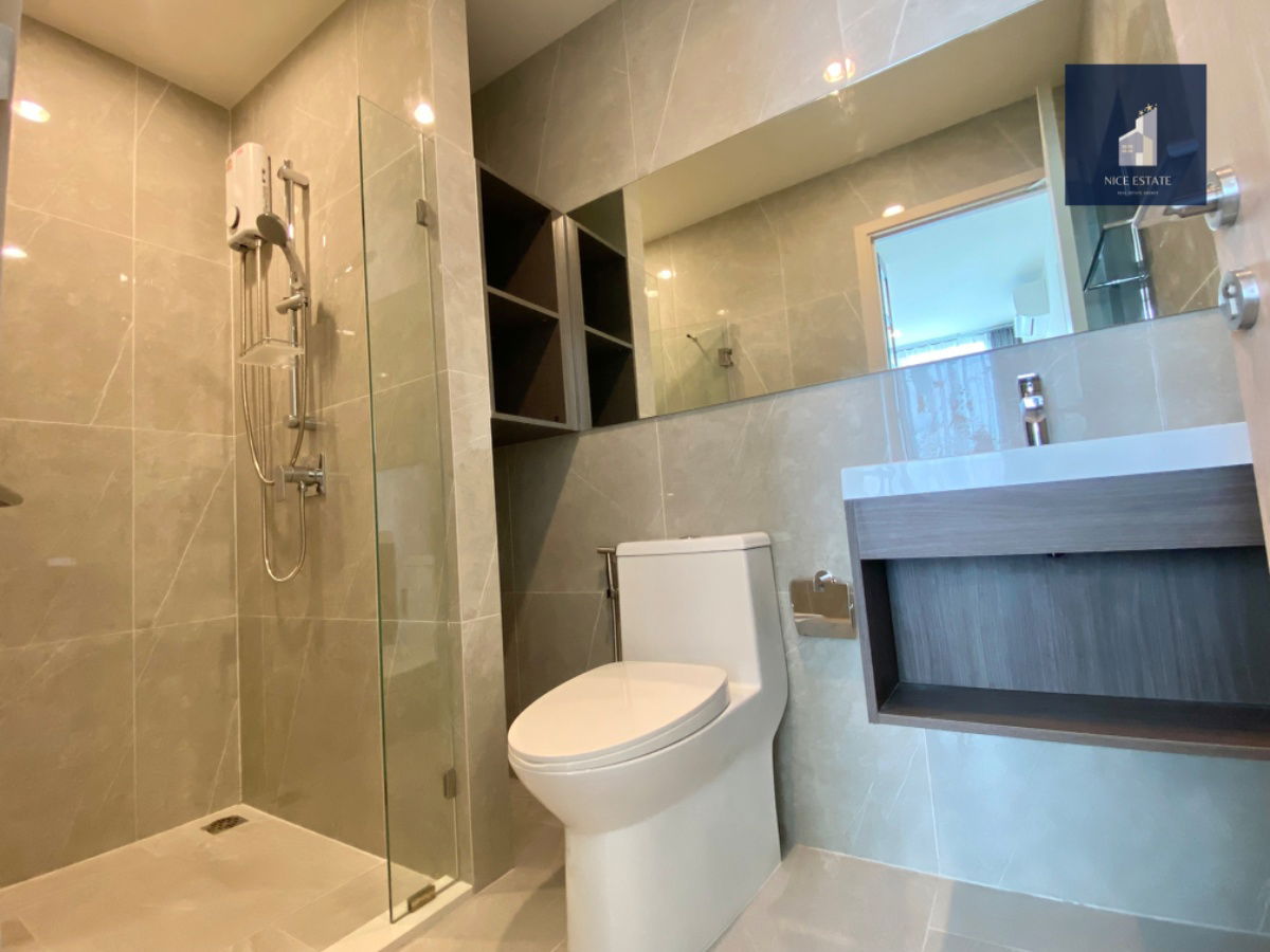 รูป Nue District R9 MRT Rama 9 Brand New 2bedrooms (2 Queen beds) 2bathrooms take Clear view - รูปที่ 8/13