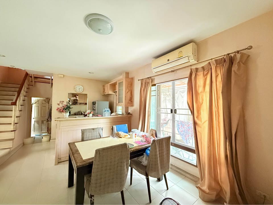picture Single-family home for sale, ready to move in.  Setthasiri Village, Wongwaen-Sukhaphiban 2 - 7/16