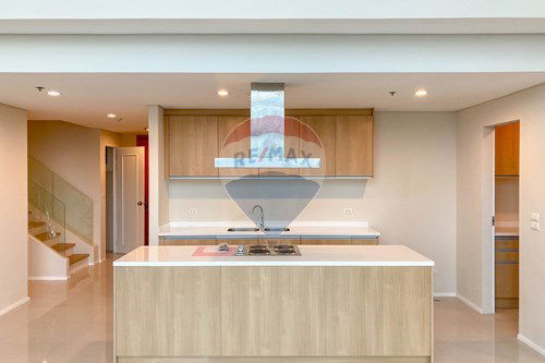 รูป [920071049-1012] 4 bed for rent MRT phetchaburi Sukhumvit 21 - รูปที่ 2/27