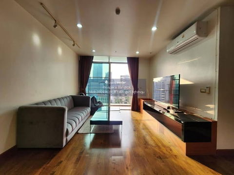Good Deal! 2 BR corner unit The Master Centrium Condo, Just 5-min walk to BTS Asoke