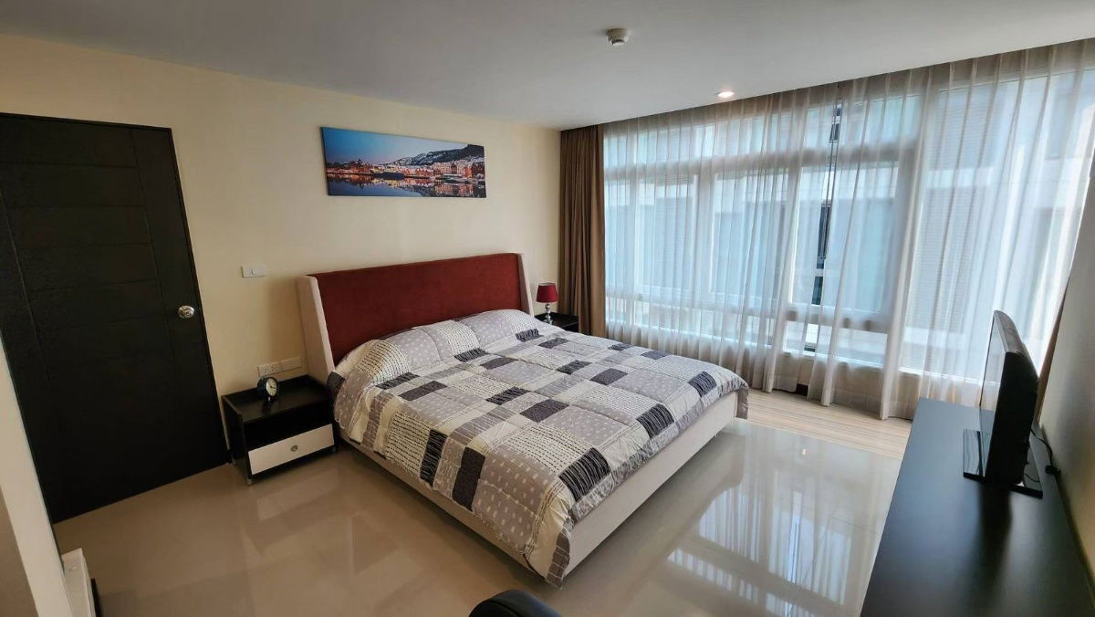 picture Condominium  for rent near the mall - 20/22