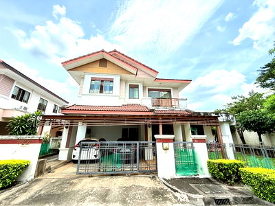 Houses for sale : Single-family home for sale, ready to move in.  Setthasiri Village, Wongwaen-Sukhaphiban 2