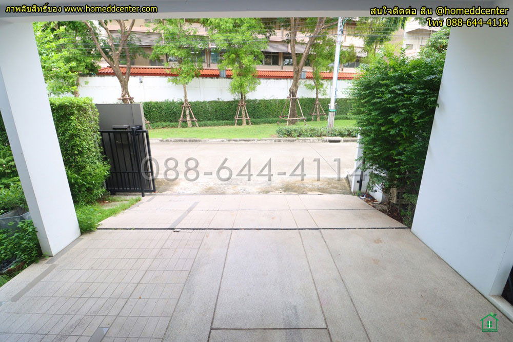 รูป บ้านเดี่ยว “มัณฑนา ศรีนครินทร์–ร่มเกล้า” | 4 นอน 4 น้ำ | ที่ดิน 63.4 ตร.ว. ใช้สอย ~185 ตร.ม. | ใกล้สุวรรณภูมิ - รูปที่ 5/23